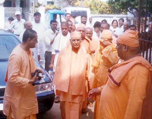 Swami Gahanananda, the fourteenth President of the Order arrives